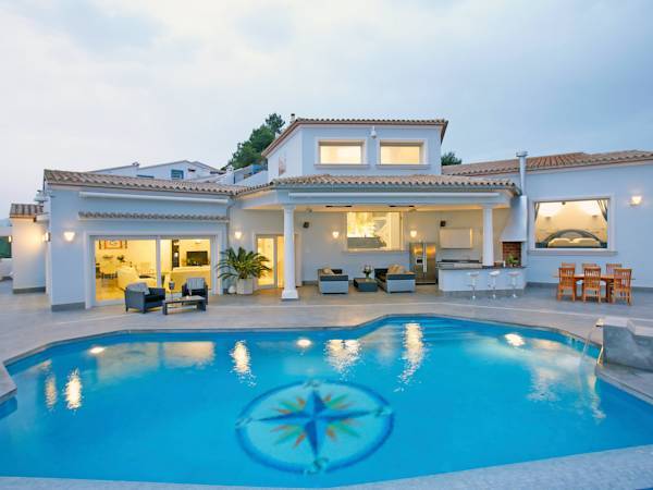 10 of the most luxurious in the world houses for rent
