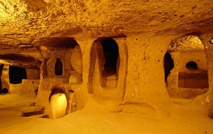 Derinkuyu: ancient multilevel underground city