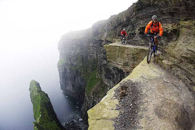 For lovers of danger: the most extreme tourist routes