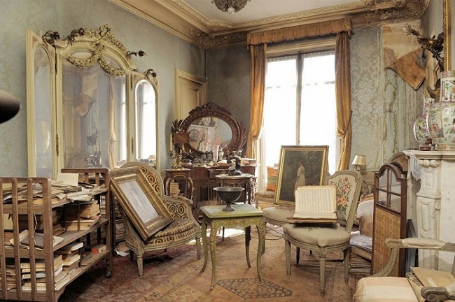 Apartment where the time has stopped for 70 years